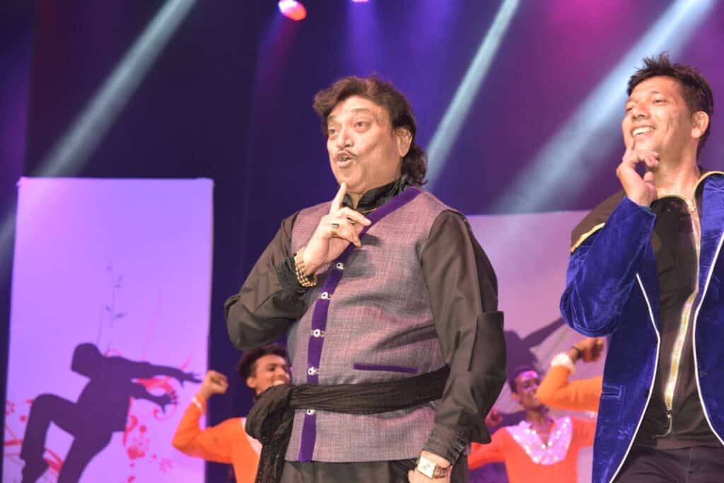 raj sinejia choreographer dance with Naresh kanodiya